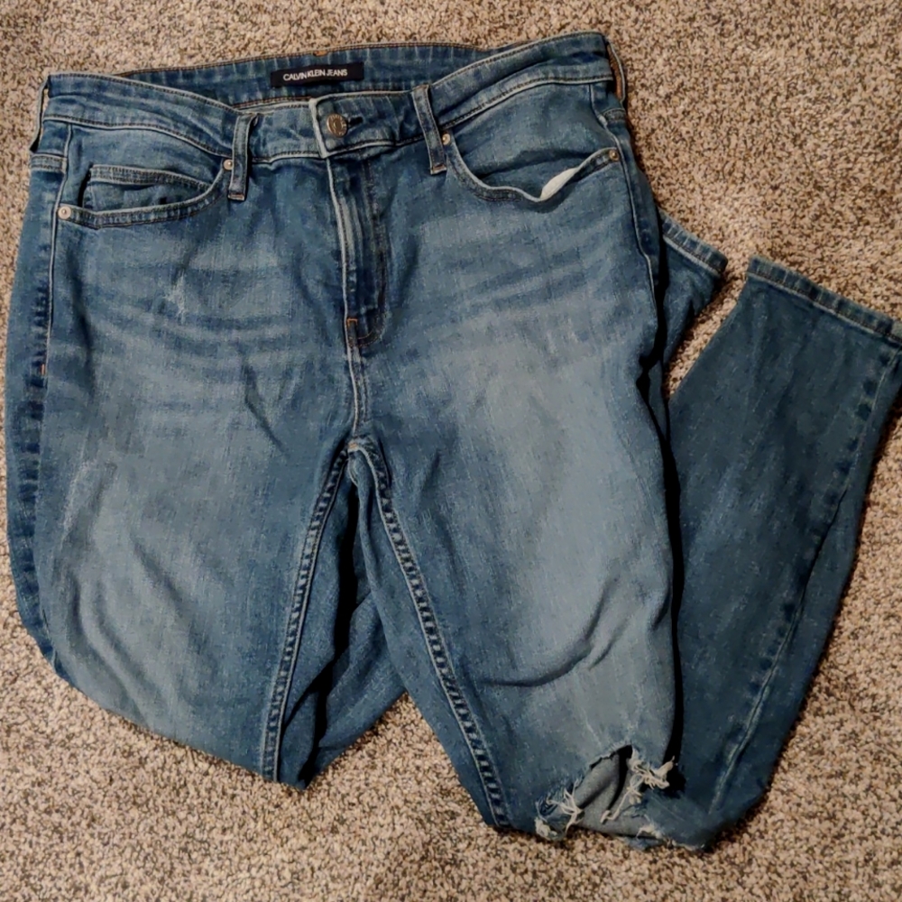 Women's Calvin Klein Jeans Size 32